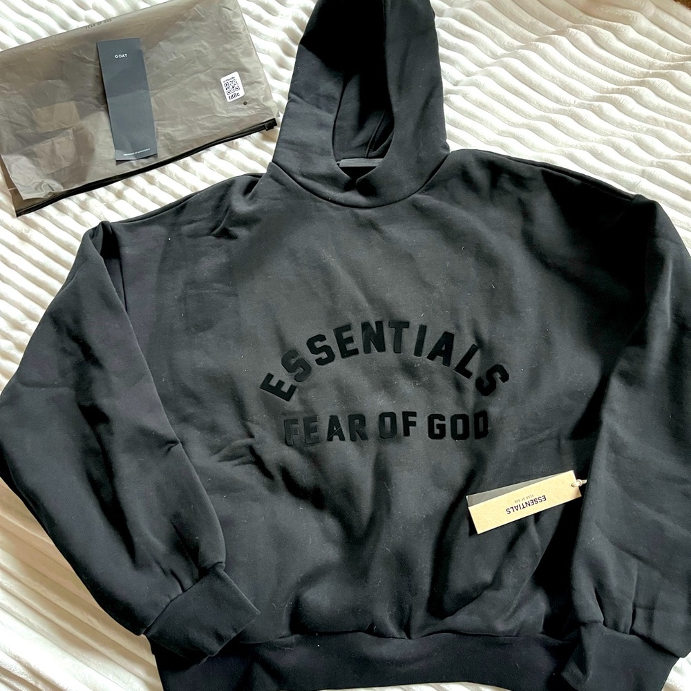 NWT Essentials Fear of God Hoodie. Unisex